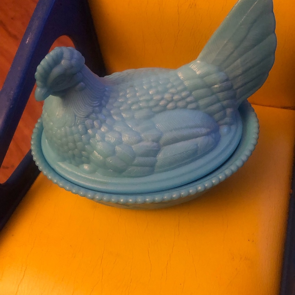 Vintage Blue Glass Hen on Nest Candy Dish WESTMORELAND MARKED